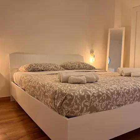 Casa vacanze Profumo Barocco 2 *